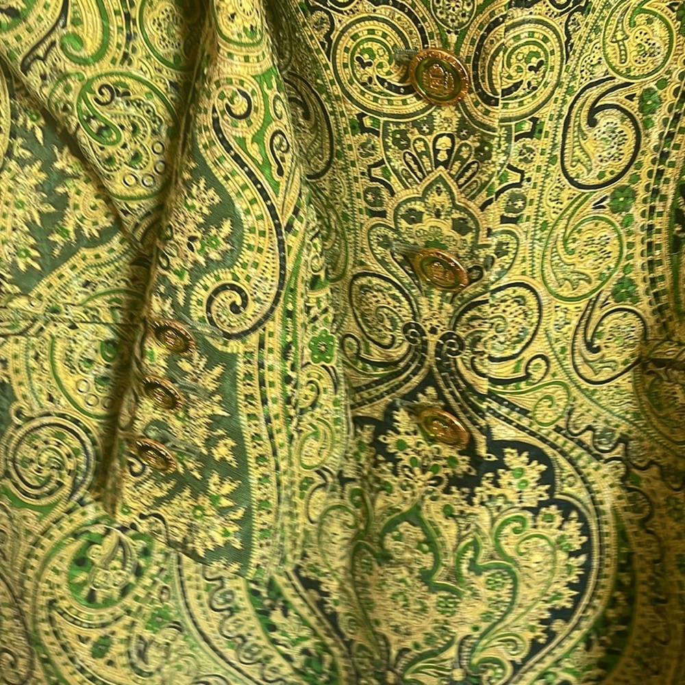 Vintage Escada | Green Paisley Blazer with Notched Lapels - Picture 4 of 8